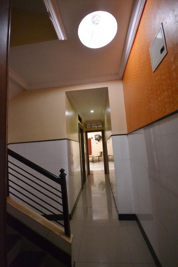 Hotel Madhava Shirdi Ngoại thất bức ảnh