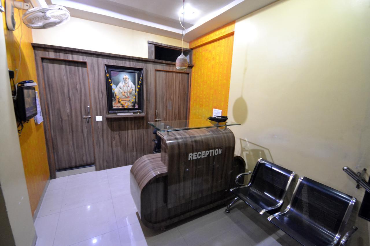 Hotel Madhava Shirdi Ngoại thất bức ảnh